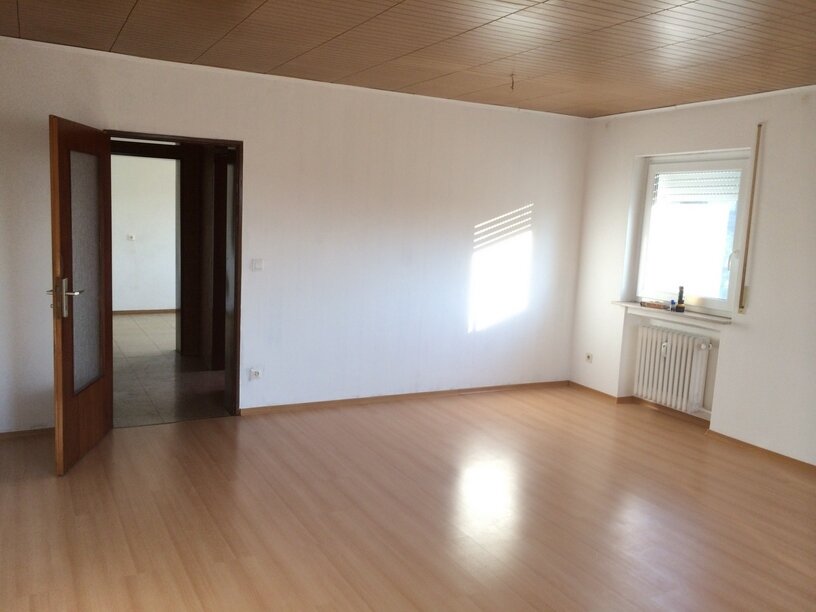 Wohnung zur Miete 780 € 4 Zimmer 125 m²<br/>Wohnfläche 01.03.2025<br/>Verfügbarkeit Wetter Wetter 35083