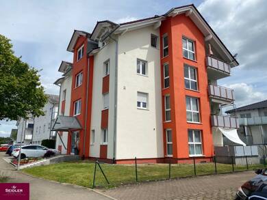 Mehrfamilienhaus zum Kauf als Kapitalanlage geeignet 1.800.000 € 19 Zimmer 719,2 m² 599 m² Grundstück Trossingen Trossingen 78647