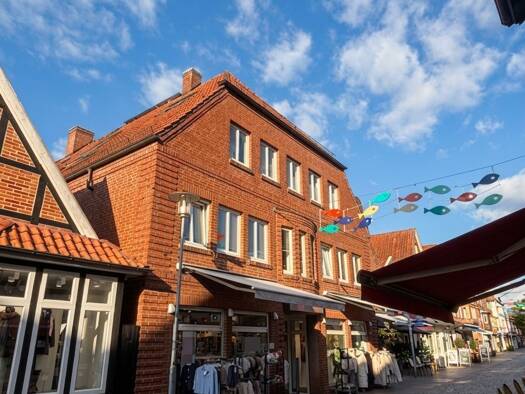 Wohnung zur Miete 975 € 2 Zimmer 95 m² frei ab sofort Plön 24306