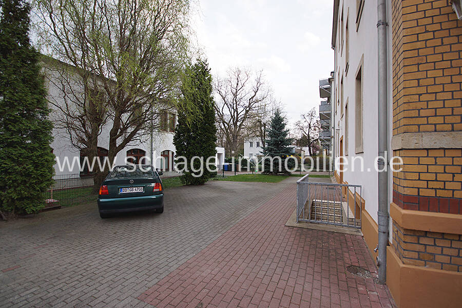 Property thumbnail 3