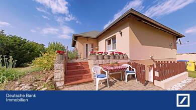 Bungalow zum Kauf 191.000 € 3 Zimmer 100 m² 532 m² Grundstück Krimpe Salzatal 06198