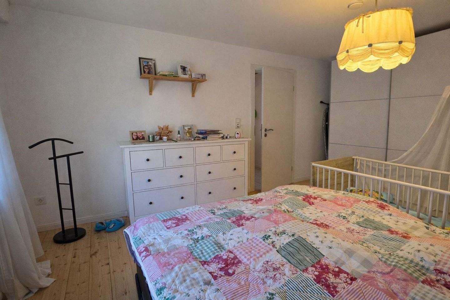 Immobilie in Weisel - Charmantes Einfamilienhaus mit Loggia in Weisel - Bild 1