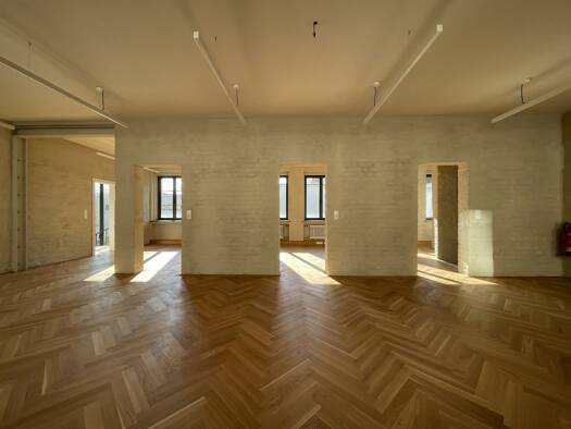 Bürofläche zur Miete provisionsfrei 21 € 185 m² Bürofläche Düsseldorf 40223