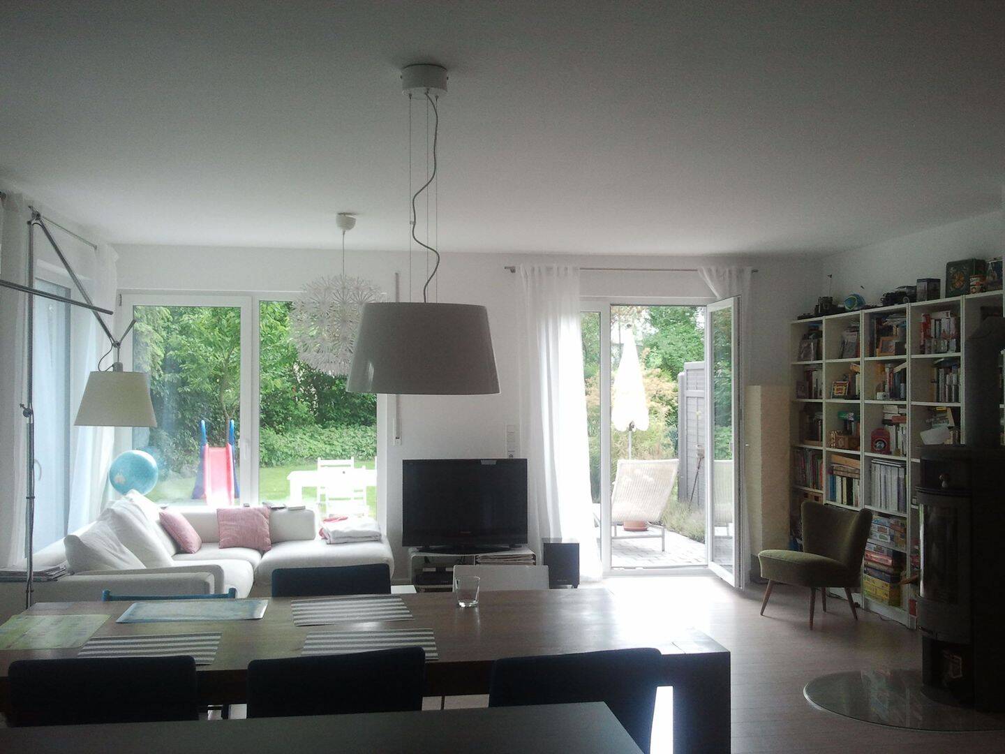 Moderne DHH, grün und sehr zentral gelegen – Erlangen – Vorschaubild 2