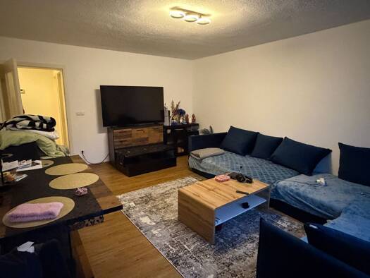 Wohnung zur Miete 650 € 2 Zimmer 62,4 m² 1. Geschoss frei ab 01.05.2026 Waldkraiburg 84478