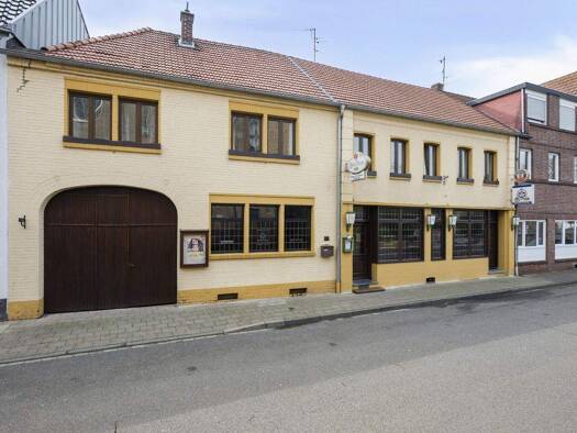 Haus zum Kauf 349.000 € 11 Zimmer 357 m² 1.200 m² Grundstück Höngen Selfkant / Höngen 52538