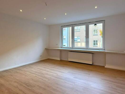 Wohnung zur Miete 995 € 3 Zimmer 92 m² frei ab 01.01.2026 Holsterhausen Essen 45147