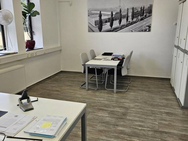 Bürofläche zur Miete provisionsfrei 450 € 45 m² Bürofläche Schwalmstraße Bonnenbroich Süd 41238