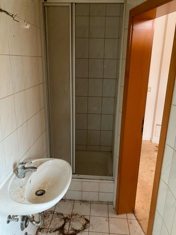 Wohnung zur Miete 170 € 2 Zimmer 41 m²<br/>Wohnfläche Reichenbach Reichenbach 08468