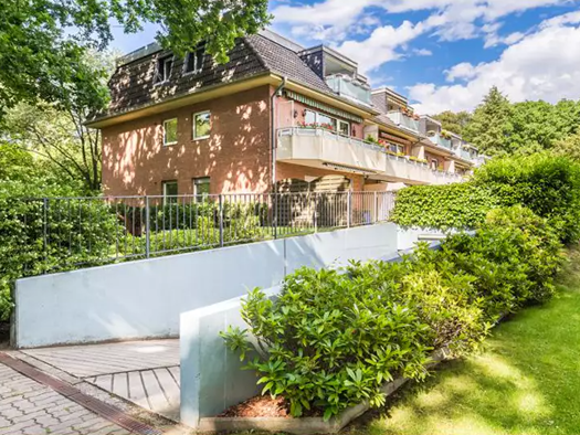 Wohnung zur Miete 860 € 2 Zimmer 57 m² Geschoss 2/3 frei ab 01.12.2026 Langenhorn Nord 22415