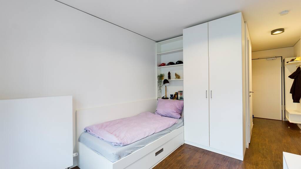 Studio zur Miete 948 € 1 Zimmer 18,7 m² 5. Geschoss frei ab 01.05.2026 Resi-Huber-Platz 1 Sendling München 81371