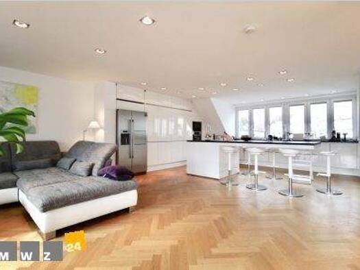 Wohnung zur Miete Wohnen auf Zeit 4.400 € 5 Zimmer 150 m² frei ab 01.02.2026 Esmarchstr. Bilk Düsseldorf 40223