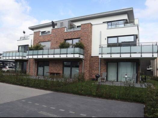 Wohnung zur Miete 780 € 2 Zimmer 77 m² Geschoss 2/3 frei ab 01.11.2026 Westerstede Westerstede 26655