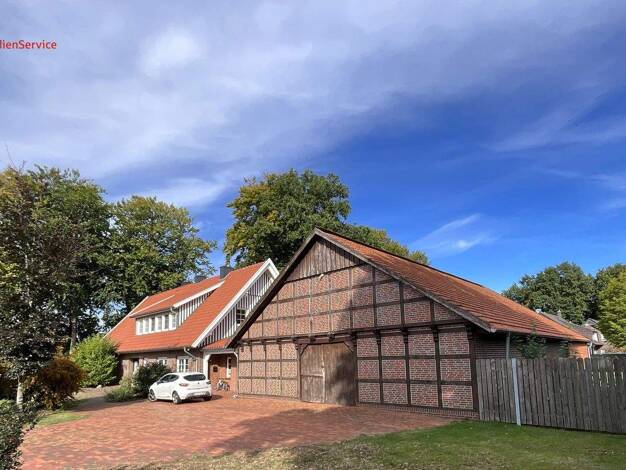 Einfamilienhaus zum Kauf 895.000 € 7 Zimmer 245 m² 2.762 m² Grundstück Emstek 49685