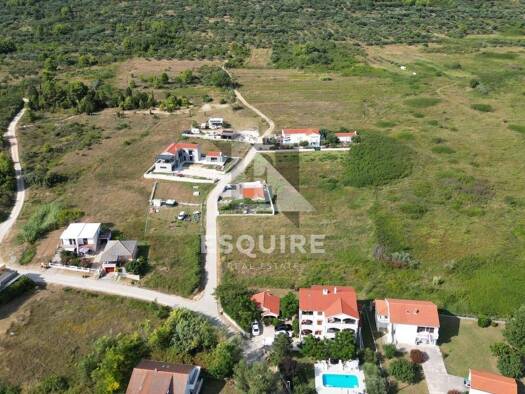Wohn- und Gewerbegrundstück zum Kauf 124.800 € Ljubač, Ražanac Ražanac 23248
