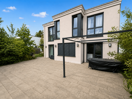 Einfamilienhaus zur Miete 2.800 € 7 Zimmer 185 m² 649 m² Grundstück Bad Pyrmont Bad Pyrmont 31812