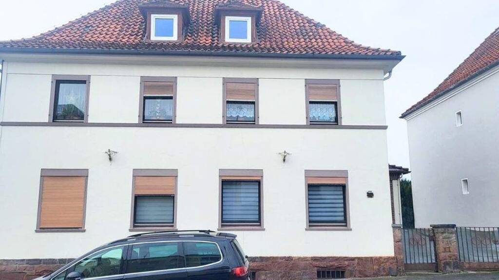 Haus zum Kauf als Kapitalanlage geeignet 182.500 € 10 Zimmer 266 m² 666 m² Grundstück Blomberg 32825