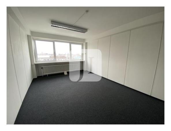 Bürofläche zur Miete 145 m²<br/>Bürofläche ab 70 m²<br/>Teilbarkeit Billbrook Hamburg 22113