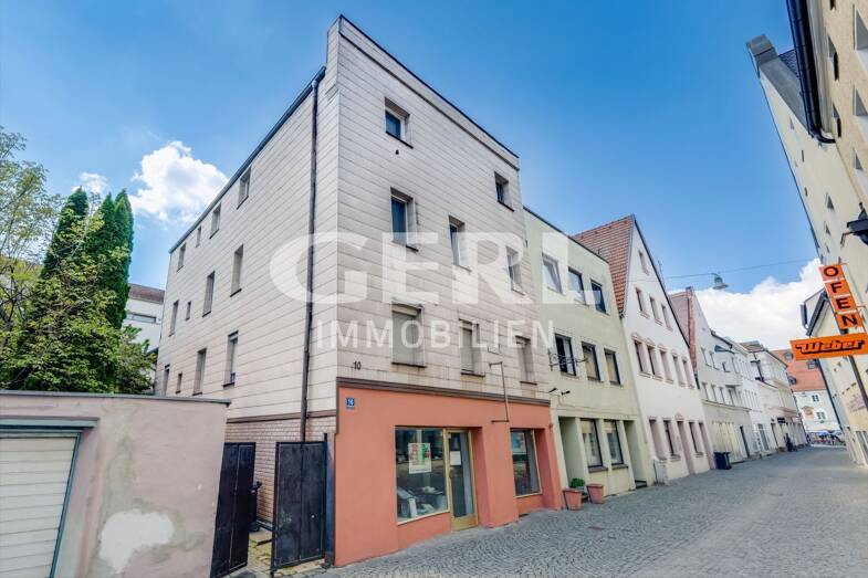 Stadthaus zum Kauf 425.000 € 9 Zimmer 255,6 m² 150 m² Grundstück Planungsbezirk 105 Straubing 94315