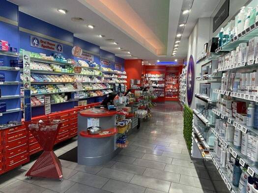 Laden zur Miete 4.750 € 3 Zimmer Kernstadt Paderborn 33098