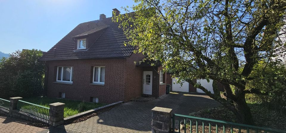 Einfamilienhaus zum Kauf provisionsfrei 314.000 € 5 Zimmer 110 m²<br/>Wohnfläche 680 m²<br/>Grundstück Sundern Sundern 59846