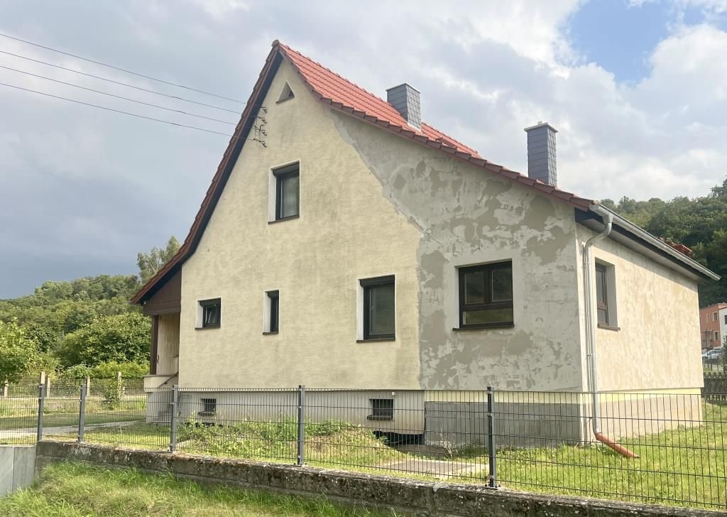 Einfamilienhaus zum Kauf 249.500 € 5 Zimmer 120,2 m²<br/>Wohnfläche 519 m²<br/>Grundstück Dorndorf-Steudnitz Dorndorf-Camburg 07774