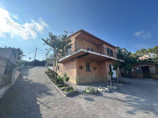 Villa zum Kauf 300.000 € 4 Zimmer 155 m² 671 m² Grundstück BALANÇA DE (MAS MILA) Olivella 08818