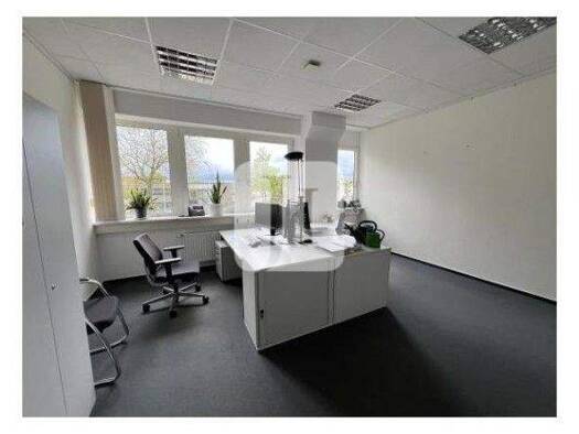 Bürofläche zur Miete 1.302 m² Bürofläche teilbar ab 240 m² Tonndorf Hamburg 22045