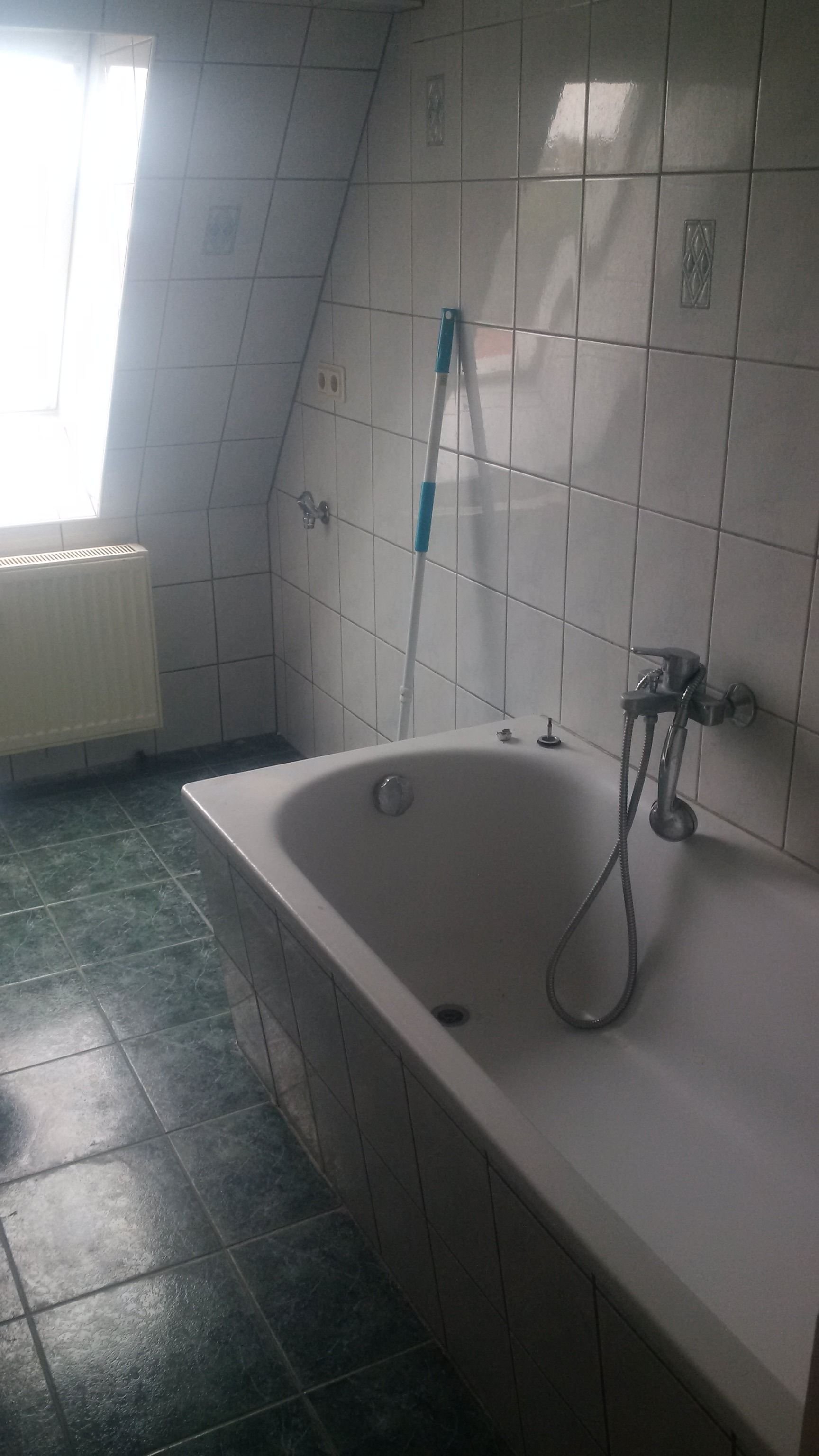 Wohnung zur Miete 395 € 3 Zimmer 65 m²<br/>Wohnfläche 4.<br/>Geschoss ab sofort<br/>Verfügbarkeit Weißenfels Weißenfels 06667