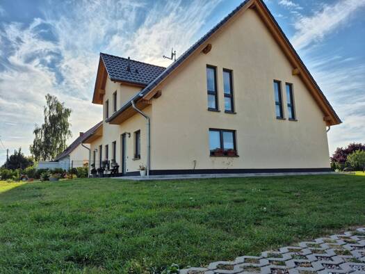 Doppelhaushälfte zum Kauf provisionsfrei 359.000 € 4 Zimmer 130 m² 700 m² Grundstück Holzendorf b Dabel Dabel 19406