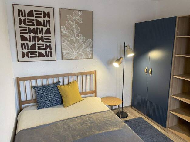 WG-Zimmer zur Miete Wohnen auf Zeit 550 € 24 m² 1. Geschoss frei ab 15.02.2026 Westliche Stadtmauerstr. Innenstadt Erlangen 91054