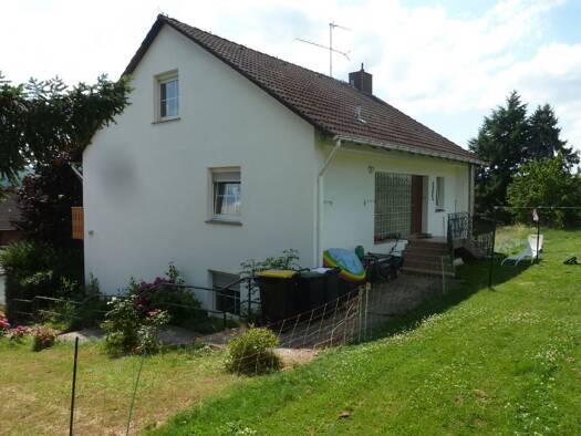 Einfamilienhaus zum Kauf 119.000 € 4 Zimmer 123 m² 1.137 m² Grundstück Holzen Holzen 37632