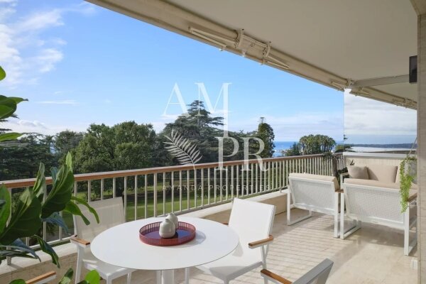 Apartment zum Kauf 1.580.000 € 3 Zimmer 95 m²<br/>Wohnfläche Terrefial Cannes 06400