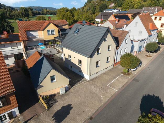Einfamilienhaus zum Kauf 280.000 € 8 Zimmer 141,8 m² 438 m² Grundstück Mümling-Grumbach Höchst i. Odw. 64739