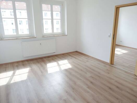 Wohnung zur Miete 380 € 3 Zimmer 66,1 m² 3. Geschoss frei ab 01.12.2026 Lutherstraße 40 Lutherviertel Lutherviertel 09126