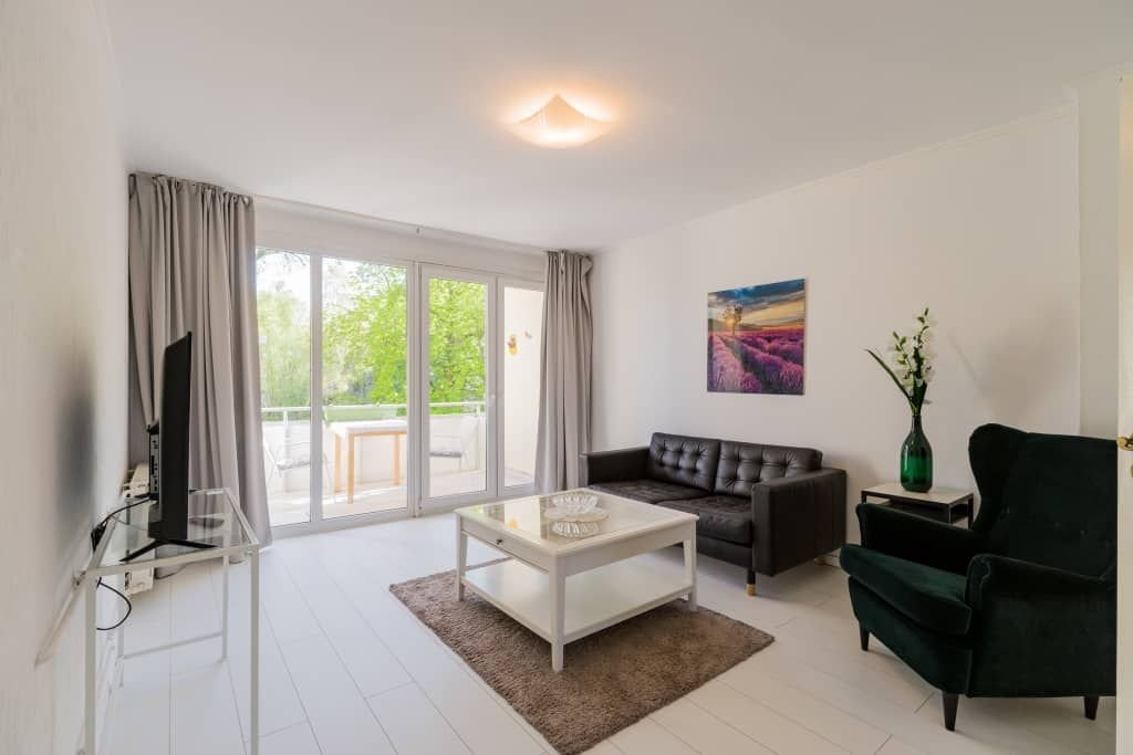 Wohnung zur Miete Wohnen auf Zeit 1.790 € 2 Zimmer 54 m²<br/>Wohnfläche 01.02.2025<br/>Verfügbarkeit Spandauer Damm Charlottenburg Berlin 14059