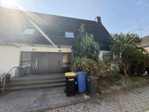 Doppelhaushälfte zum Kauf provisionsfrei 389.000 € 6 Zimmer 146 m² 950 m² Grundstück Königsberger Straße 81 Bad Schwalbach Bad Schwalbach 65307