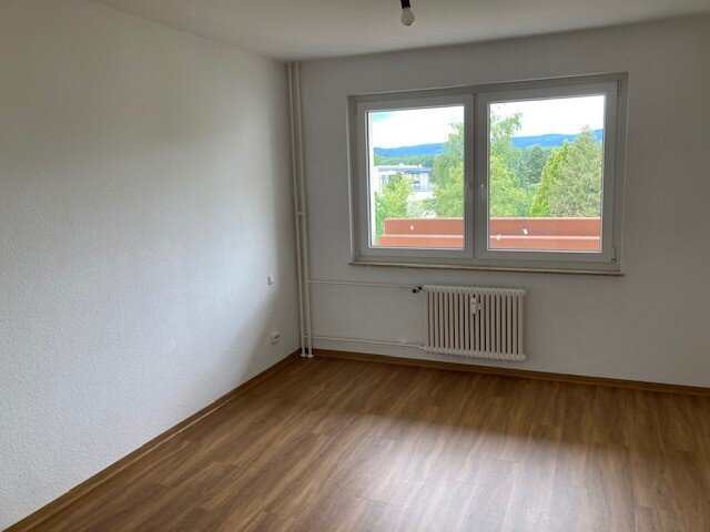 Wohnung zur Miete 730 € 2 Zimmer 58,2 m²<br/>Wohnfläche 2.<br/>Geschoss 01.02.2025<br/>Verfügbarkeit Ostpreußenstraße 26 Seulberg Friedrichsdorf 61381