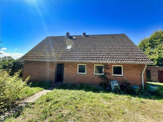 Einfamilienhaus zum Kauf provisionsfrei 185.000 € 4 Zimmer 92 m² 1.836 m² Grundstück Dransau Giekau 24321