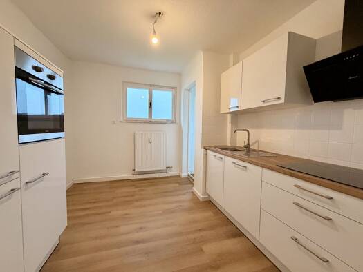Wohnung zum Kauf provisionsfrei 229.000 € 4 Zimmer 78 m² Geschoss 2/3 frei ab sofort Uhlandstraße 7 Aulendorf Aulendorf 88326