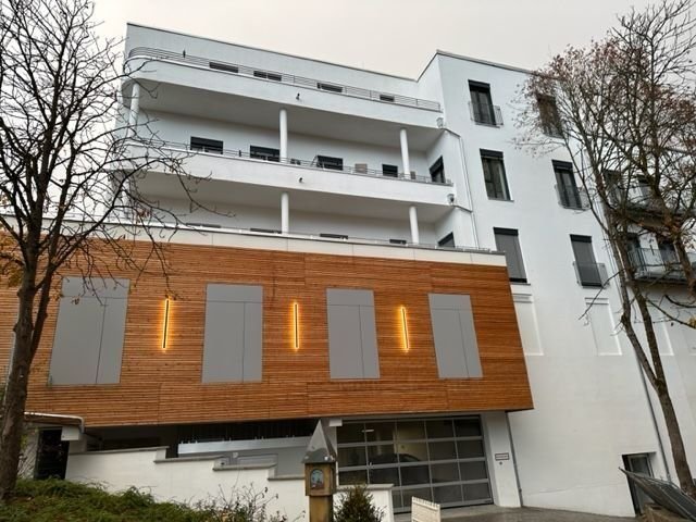 Wohnung zur Miete 1.190 € 3 Zimmer 100,4 m²<br/>Wohnfläche 3.<br/>Geschoss 01.12.2024<br/>Verfügbarkeit Rosenberger Straße 34 Sulzbach-Rosenberg Sulzbach-Rosenberg 92237