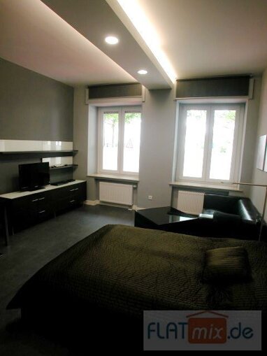 Wohnung zur Miete 845 € 1,5 Zimmer 1 m² frei ab 01.09.2024 Paderborn - Kernstadt Paderborn-Innenstadt 33098