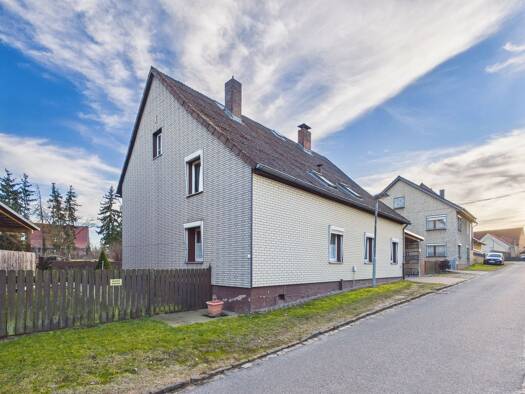 Einfamilienhaus zum Kauf 99.000 € 6 Zimmer 145 m² 763 m² Grundstück Saalsdorf Bahrdorf 38459