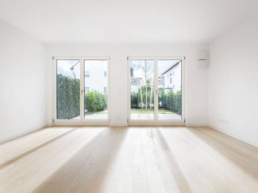 Terrassenwohnung zur Miete 2.120 € 2 Zimmer 74,9 m² Geschoss EG/2 frei ab sofort Dirschauer Straße 13 Bogenhausen München 81927