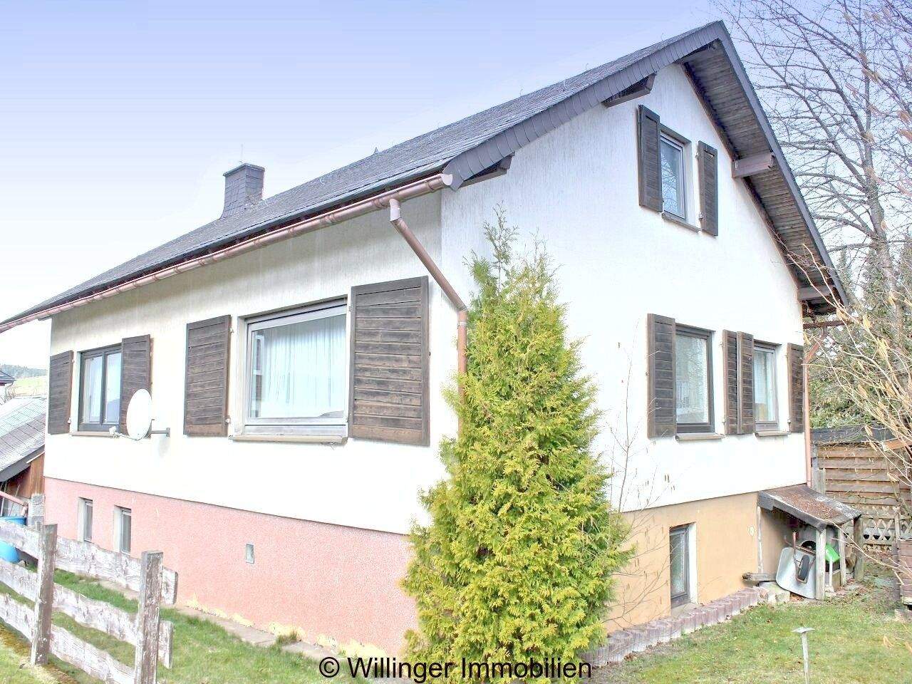Immobilie in Willingen (Upland) - Charmantes Einfamilienhaus in Willingen-Usseln - Komfortables Wohnen mit Kamin und viel Platz - Bild 0