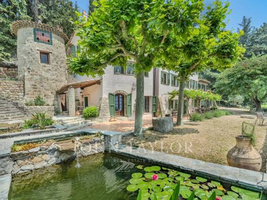 Einfamilienhaus zum Kauf provisionsfrei 1.995.000 € 9 Zimmer 333 m² 36.702 m² Grundstück Saint Francois Grasse 06130