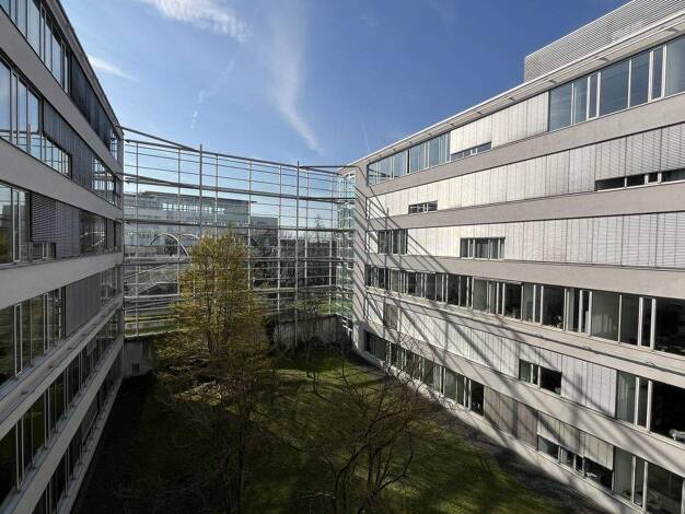 Bürogebäude zur Miete provisionsfrei 16 € 392 m² Bürofläche teilbar ab 392 m² Degerloch Stuttgart 70597