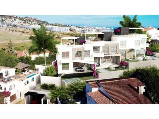 Reihenhaus zum Kauf 895.000 € 3 Zimmer 251 m² 180 m² Grundstück Fuengirola 00000