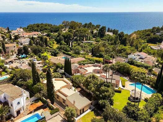 Haus zum Kauf 1.075.000 € 177 m² 937 m² Grundstück Lagoa e Carvoeiro 8400