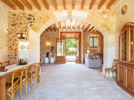 Landhaus zum Kauf 7.500.000 € 380 m² 341.210 m² Grundstück Muro 07440